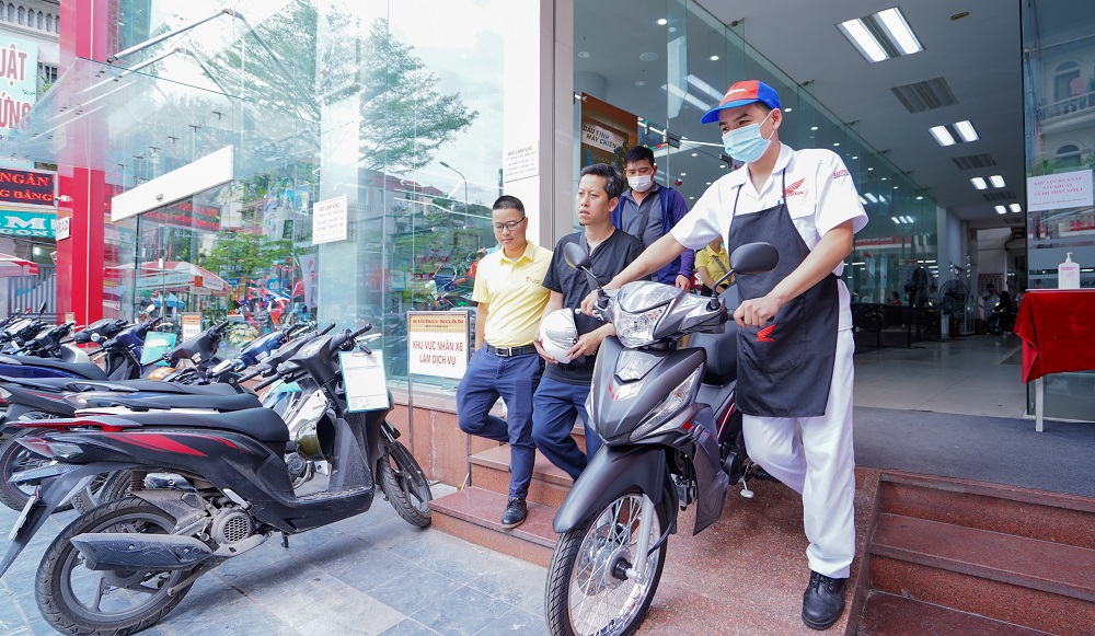 BM Bình Vị Thái Minh hạnh phúc khi giúp đỡ được người có hoàn cảnh khó khăn