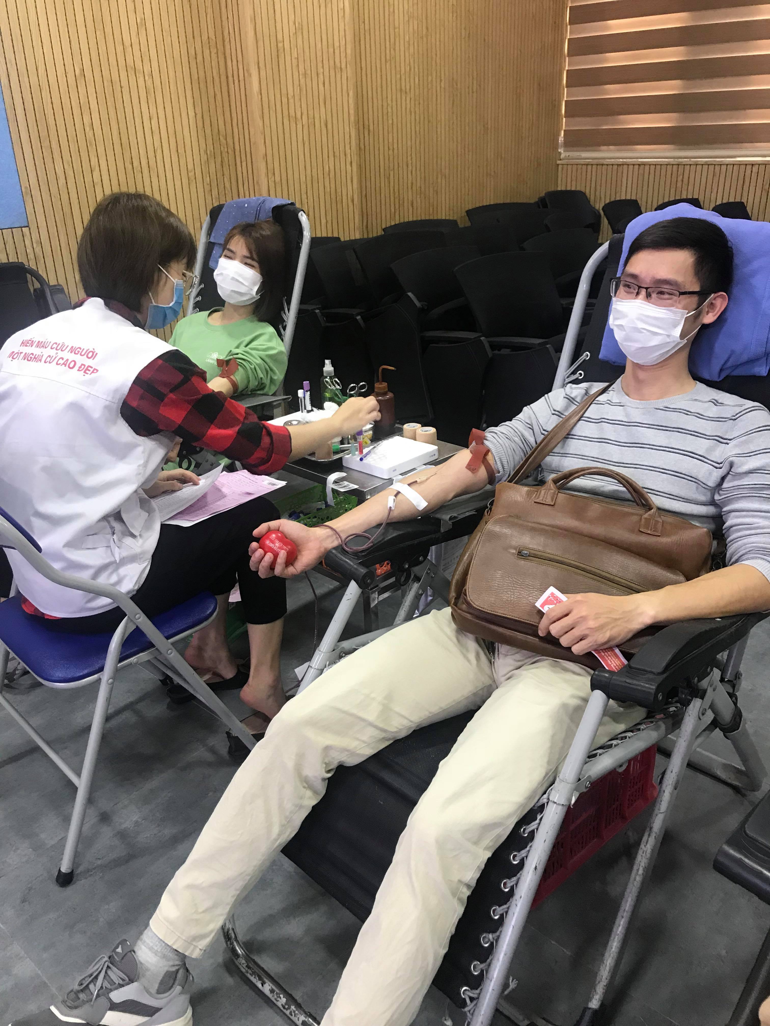 Dược phẩm Thái Minh nhận bằng khen từ Liên đoàn lao động TP Hà Nội