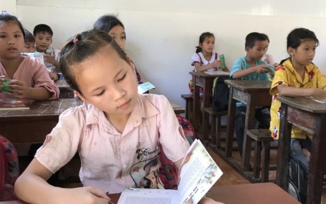 Hành trình 1000 km trao tặng 2000 cuốn sách cho trẻ em ngày quốc tế Thiếu Nhi