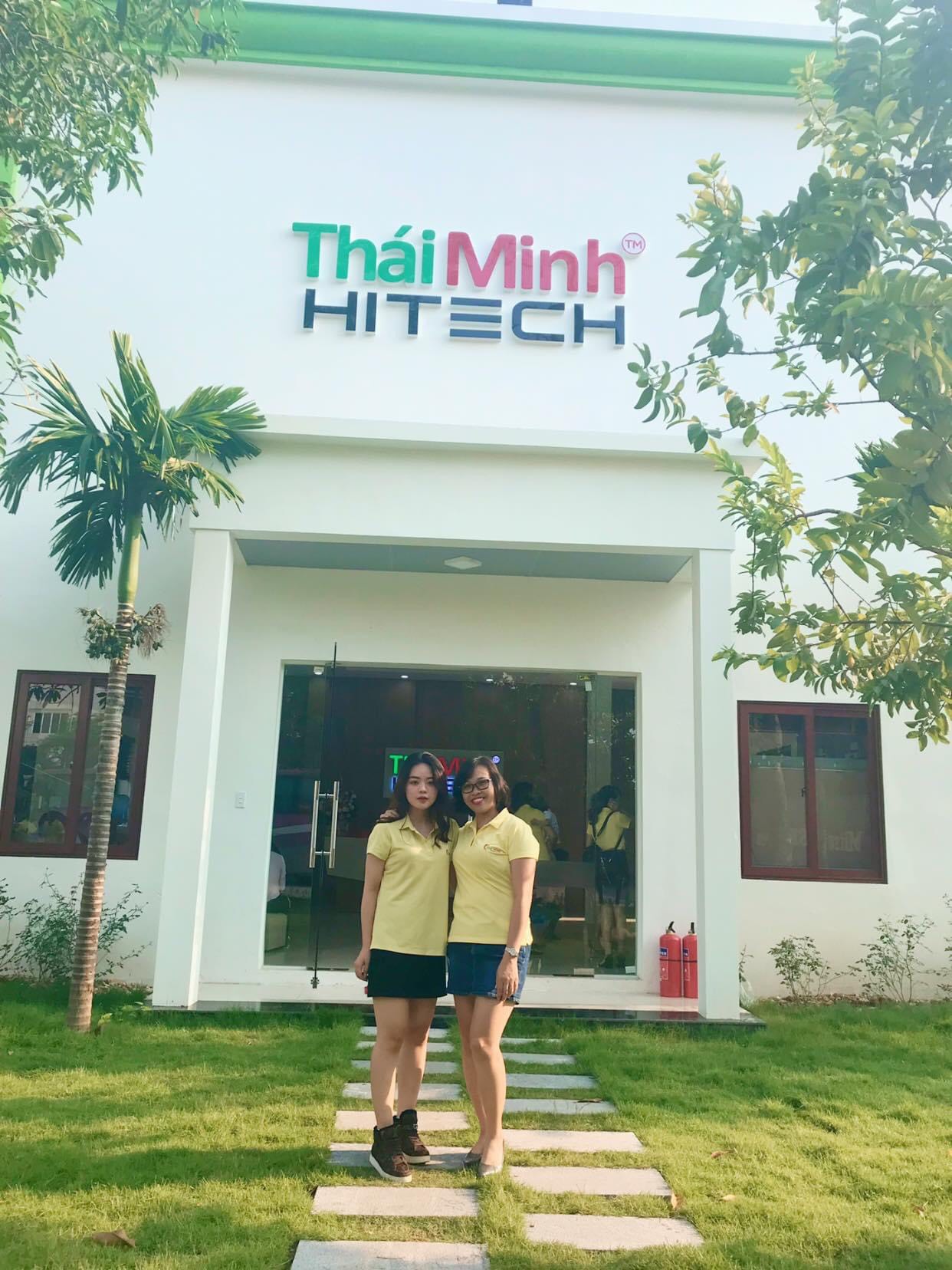 Tình yêu Thái Minh của cô nàng chăm sóc khách hàng