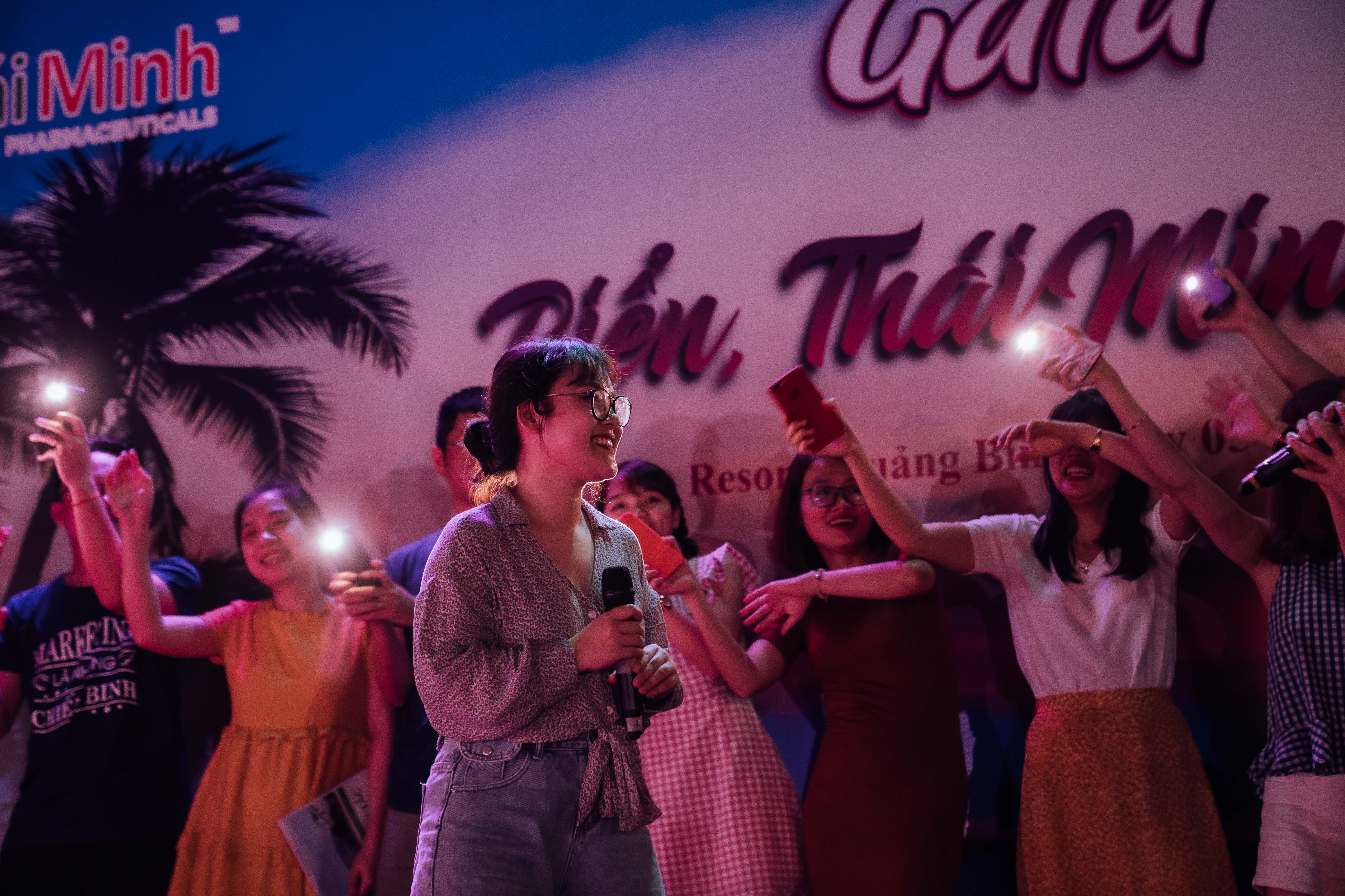 Trai xinh, gái đẹp Thái Minh cùng nhau bùng nổ tại Sun Spa Resort Quảng Bình