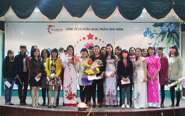 Tưng bừng đêm hội Người đẹp Thái Minh 2015